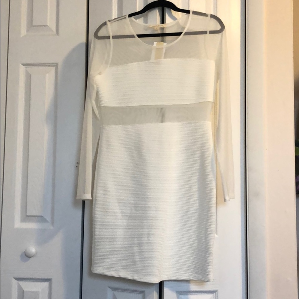 NWT WHITE LACE MINI DRESS SLEEVE SEXY PARTY